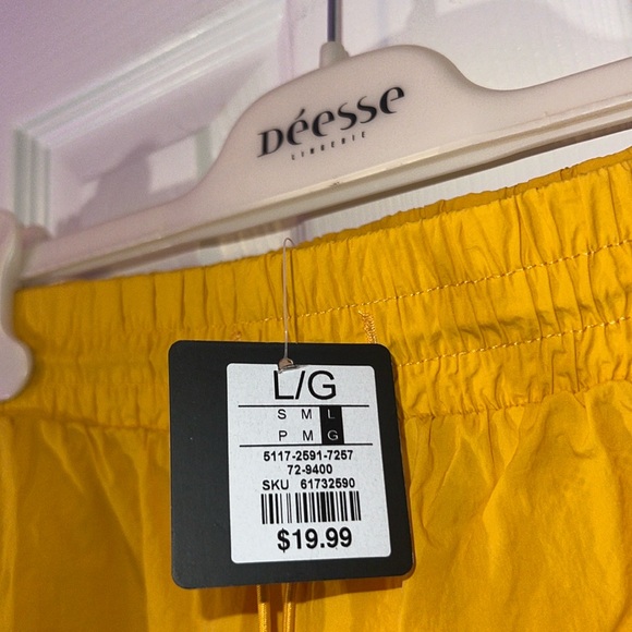 Streetwear Society | Mustard Yellow Windbreaker Cargos | Womens | BundleNsave - Picture 3 of 3